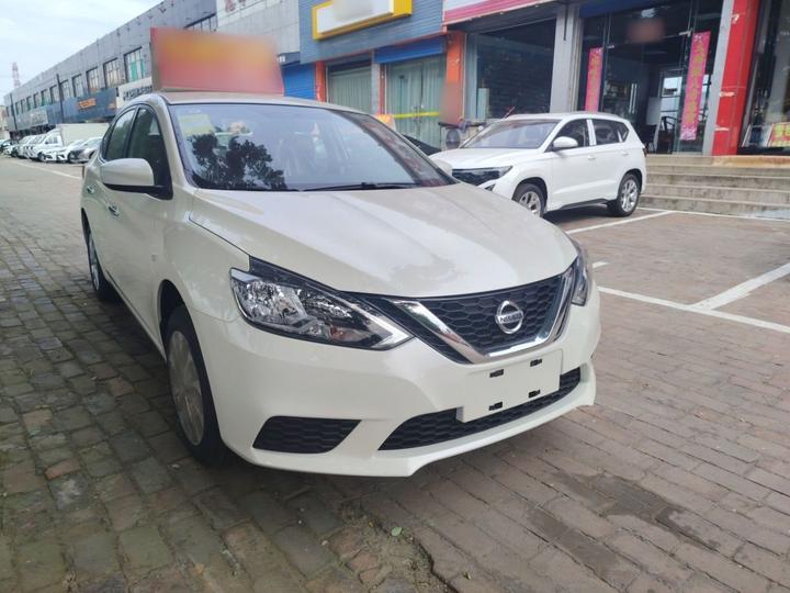 Sylphy 2024 Facelift Classic 1.6XE CVT Comfort photo 3