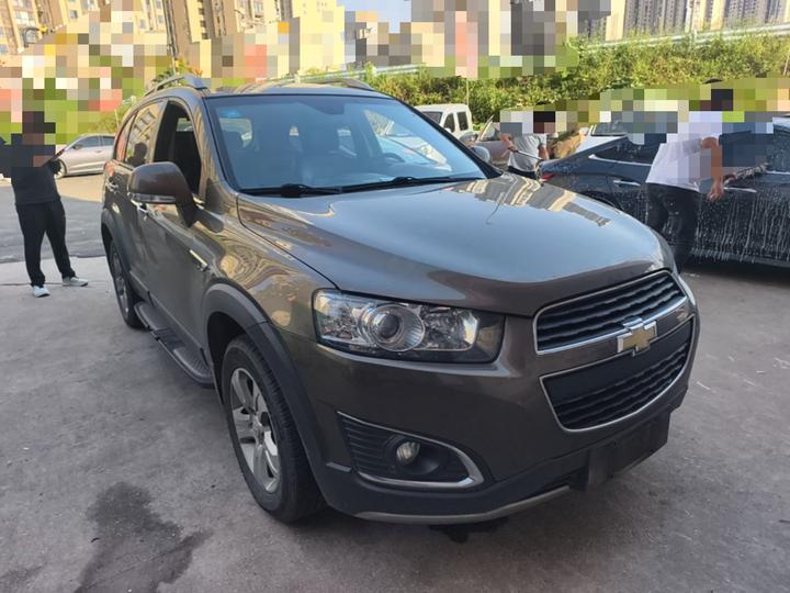 2015 2.4L RWD City 7-Seater photo 3