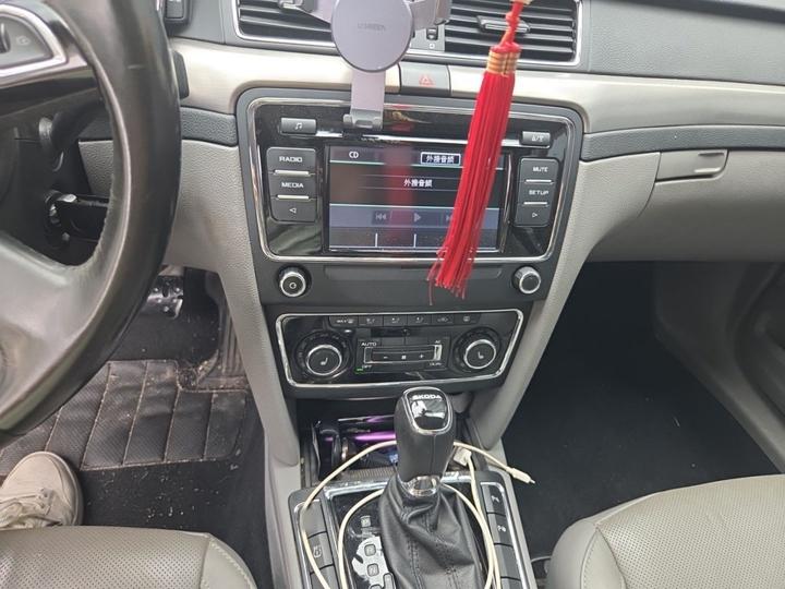Superb 2013 1.8TSI AT photo 5