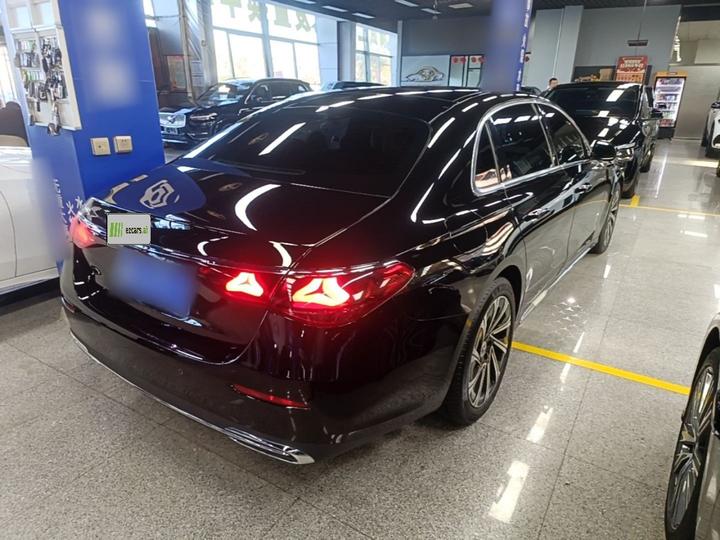 E-Class 2024 E 300 L Luxury photo 4