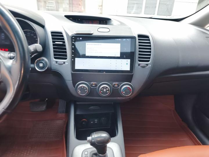 K3 2015 1.6L AT GLS photo 8