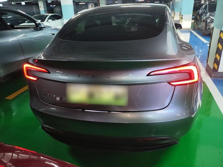 Model 3 2025 Long Range RWD photo 3