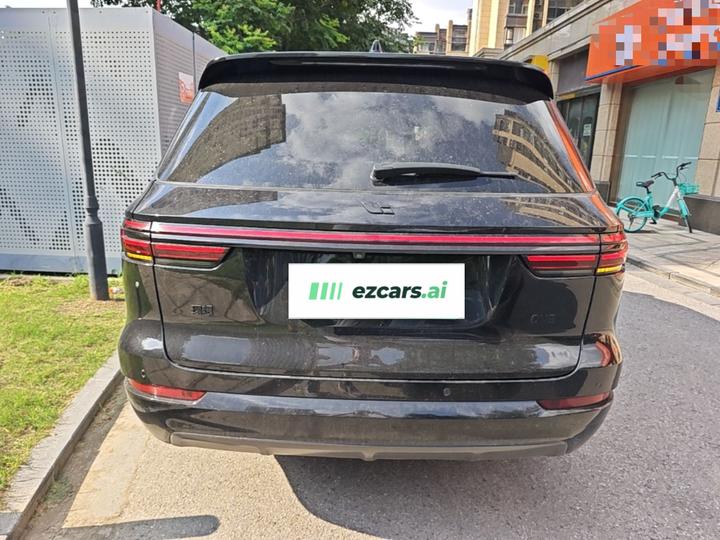 Li Auto ONE 2021 EREV 6-Seater photo 3