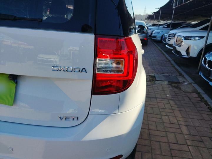 Yeti 2014 1.4TSI DSG Explorer photo 7