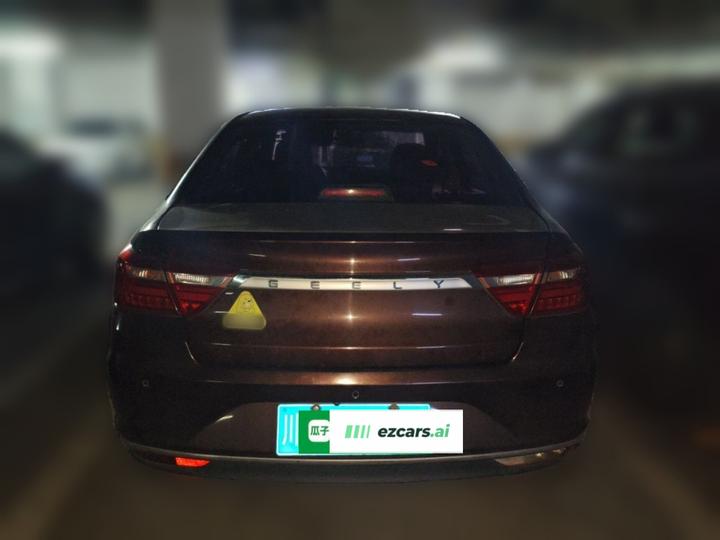 Vision 2018 1.5L AT photo 5