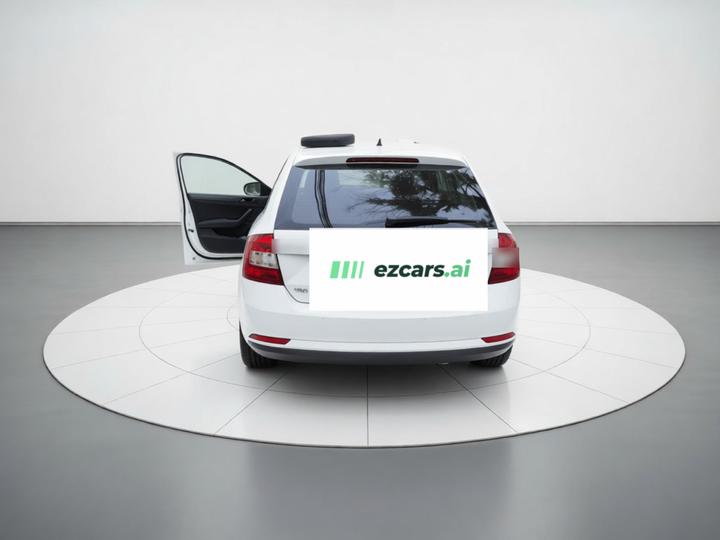 Rapid Spaceback 2016 Facelift 1.6L MT photo 3