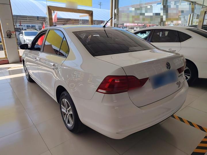 Santana 2016 1.6L MT photo 4