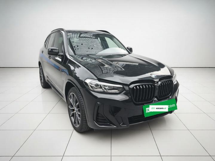X3 2023 xDrive30i Leading M Night Package photo 3