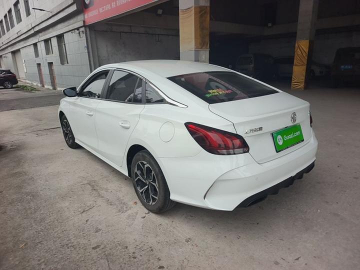 MG5 2023 180DVVT MT photo 4