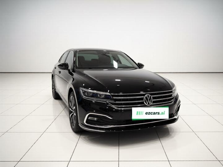 2021 380TSI Premium photo 3
