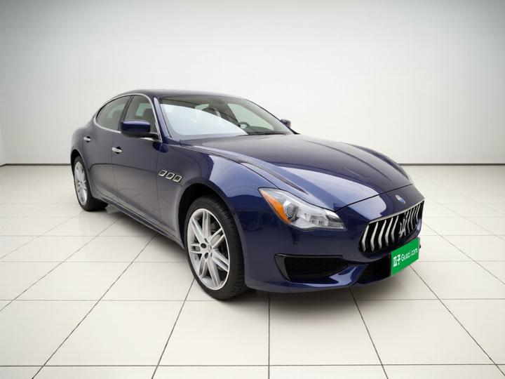 2013 3.0T Standard photo 3