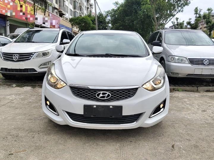 Elantra 2016 1.6L AT Smart photo 2