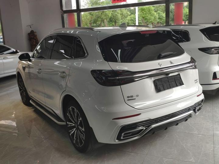 HS5 2023 2.0T AWD Pro photo 4