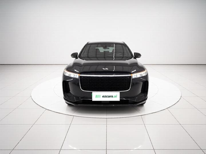 Li Auto ONE 2020 EREV 6-Seater photo 2