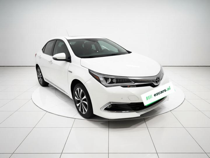 Corolla 2017 Facelift Hybrid 1.8L E-CVT Elite photo 3