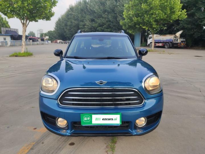 2017 1.5T COOPER ALL4 photo 2