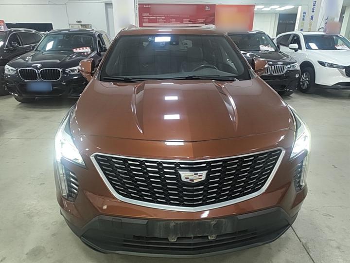 XT4 2020 Facelift 28T RWD Tech photo 2
