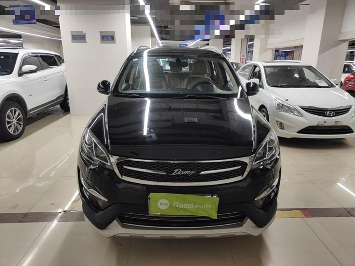 Domy X5 2017 Value 1.6L MT Comfort photo 2