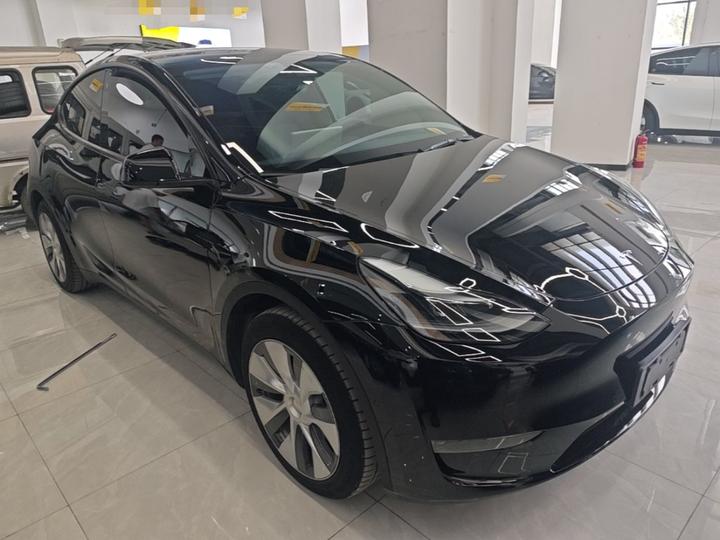 Model Y 2022 Long Range AWD photo 3