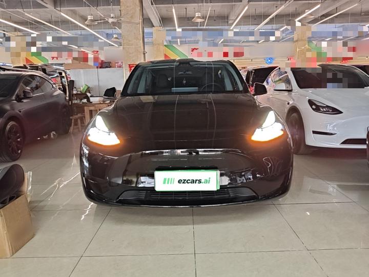 Model Y 2022 Facelift RWD photo 2