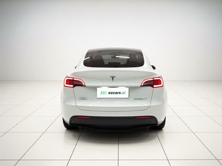 Model Y 2022 Facelift RWD photo 5