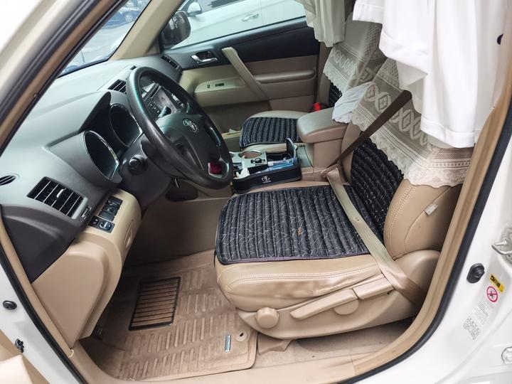 Highlander 2012 2.7L RWD 5-Seater Elite photo 7