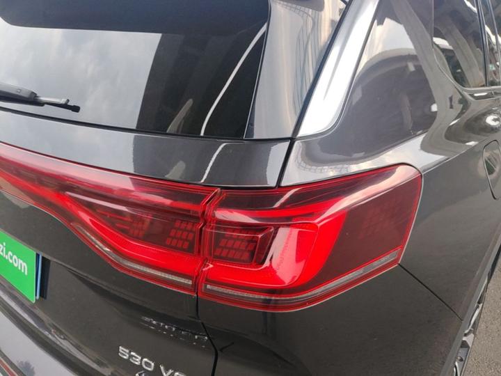 2021 530TSI AWD Flagship Pro photo 7