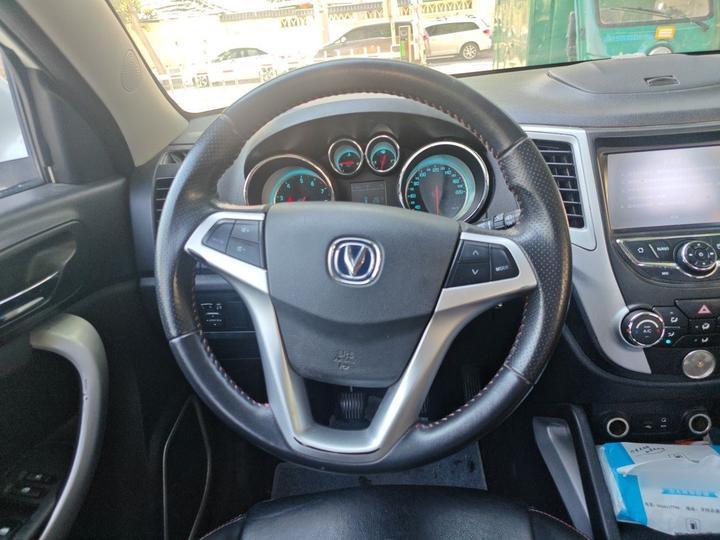 CS35 2015 1.6L MT Luxury IV photo 8