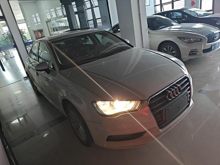 A3 2014 Limousine 35 TFSI AT Progressive photo 3