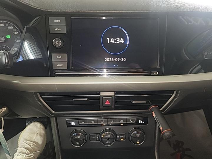 Lavida EV 2019 Preferred photo 8