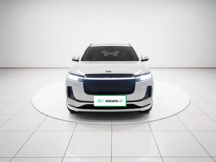Li Auto ONE 2021 EREV 6-Seater photo 2