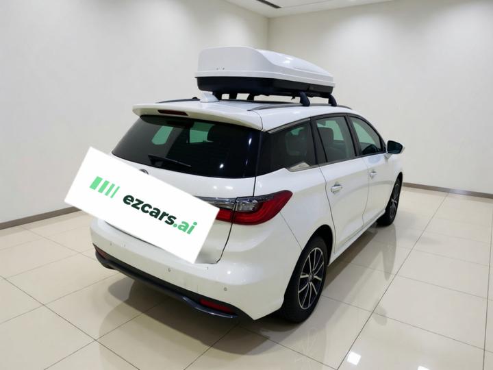 Song MAX 2017 1.5T AT Connected Premium 7-Seater photo 6