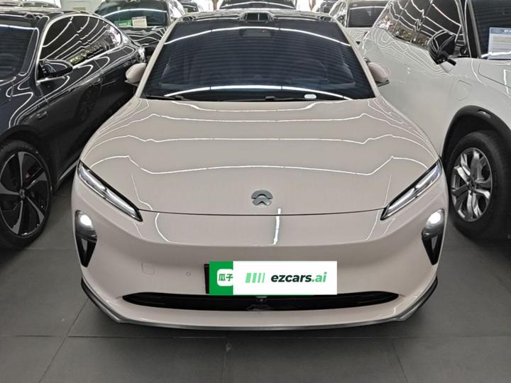ET5 2022 75kWh photo 2