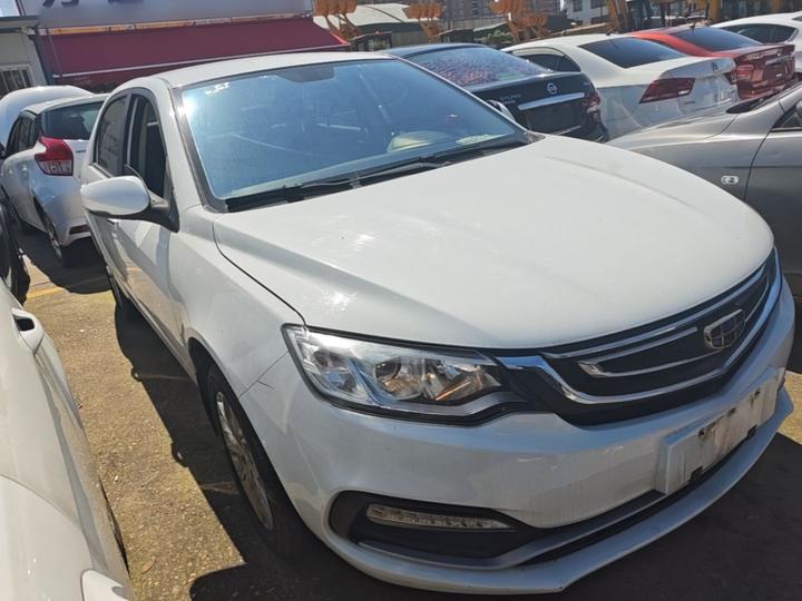 Vision 2018 1.5L MT photo 3