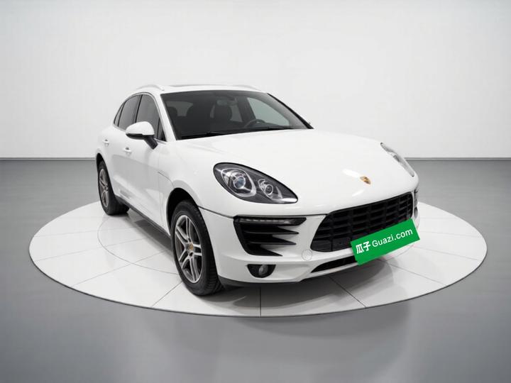 2016 Macan 2.0T photo 3