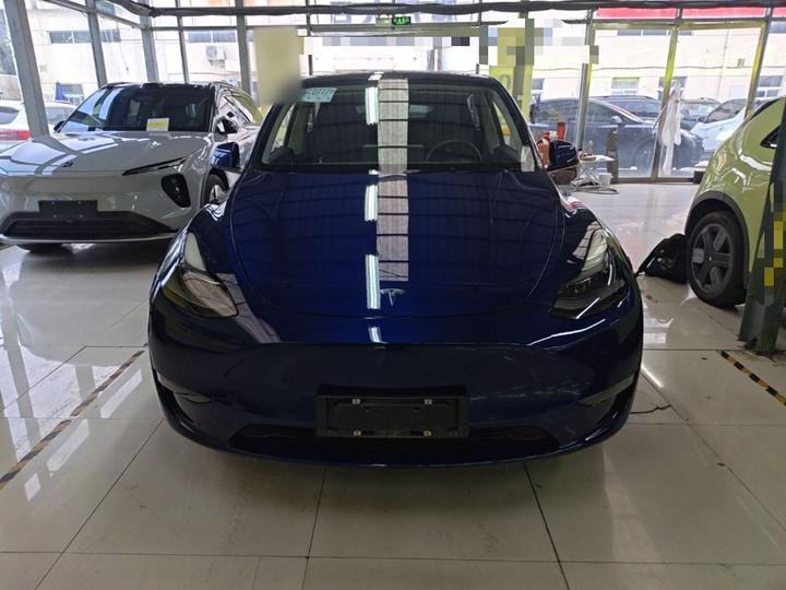 Model Y 2021 Long Range AWD 3D7 photo 2