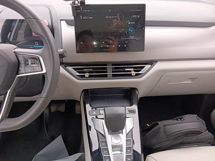 Yuan Pro 2021 401KM Premium photo 8