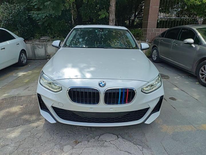 1 Series 2020 120i M Sport Package photo 2