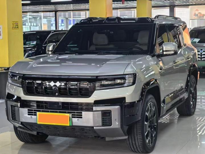 Fang Cheng Bao Leopard 8 2025 Flagship 7-Seater