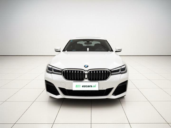 5 Series 2022 Facelift 525Li M Sport Package photo 2