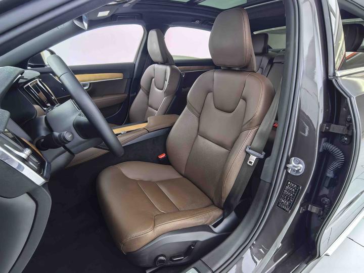 S90 2024 B5 Luxury photo 6