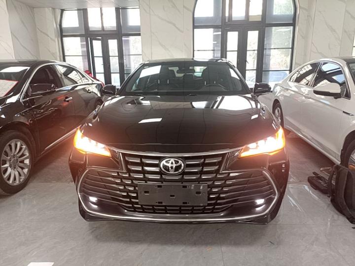 Avalon 2022 2.0L Luxury photo 2