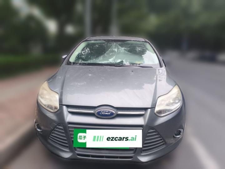 Focus 2012 Sedan 1.6L AT photo 2