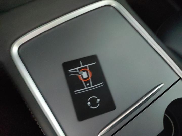 Model Y 2022 Facelift RWD photo 8