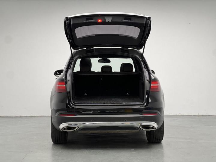 GLC 2017 GLC 200 4MATIC photo 8