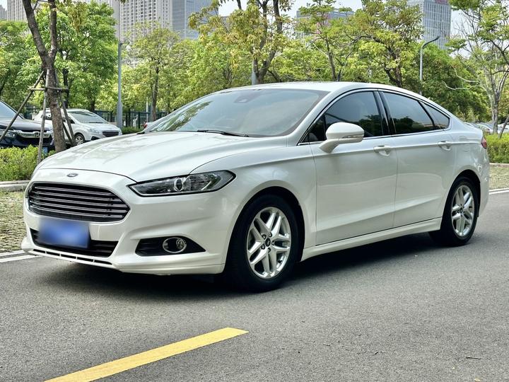 Mondeo 2013 1.5L GTDi180 Fashion
