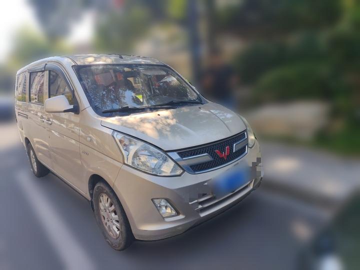 Wuling Rongguang V 2016 1.5L Standard photo 3