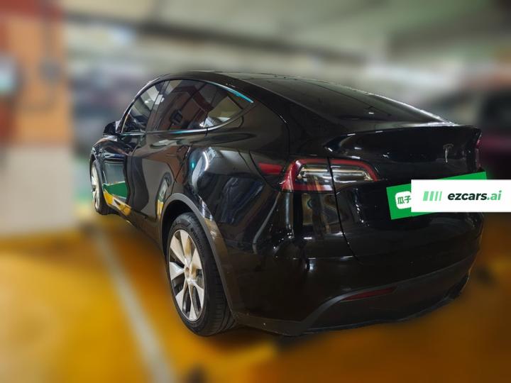 Model Y 2021 Long Range AWD 3D7 photo 4