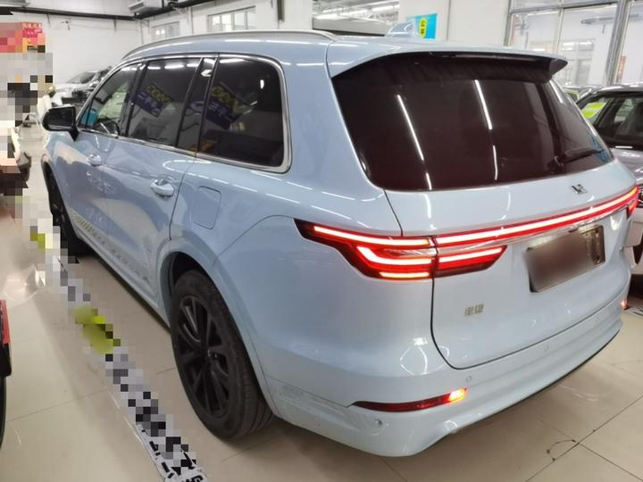 Li Auto ONE 2020 EREV 6-Seater photo 4