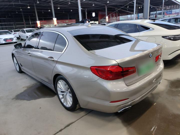 5 Series EV 2020 530Le Luxury photo 4